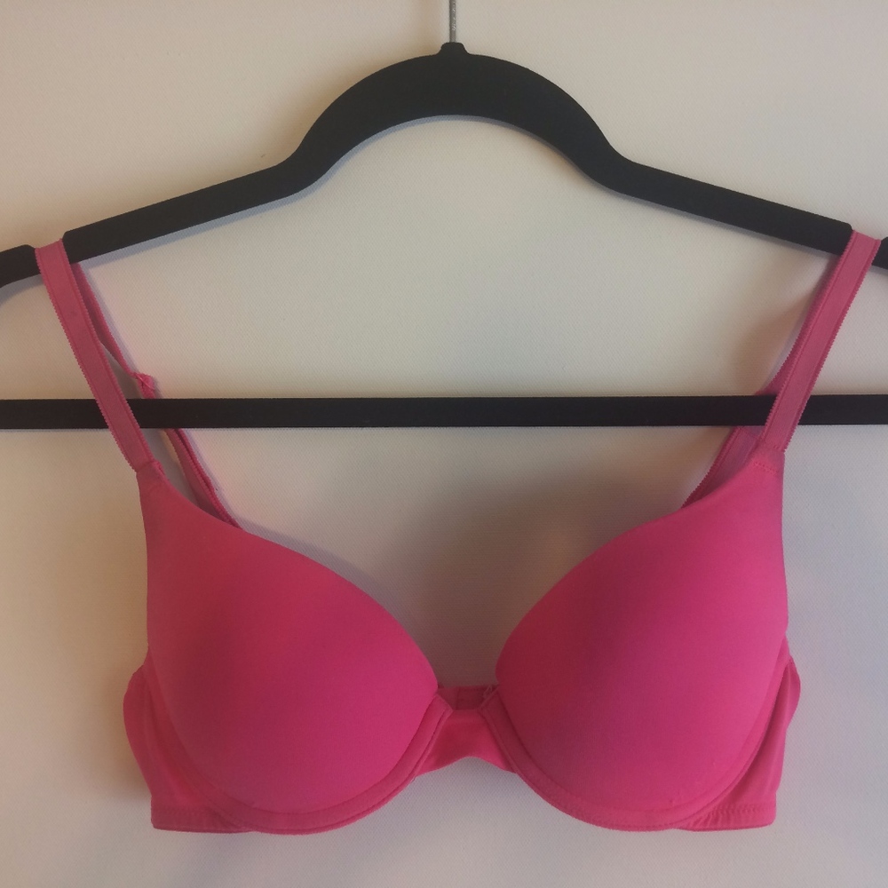 Victoria's Secret Pink Pushup Bra 32B